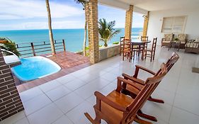 Casa Vista ao Mar - Paisagem Deslumbrante e Localização Perfeita